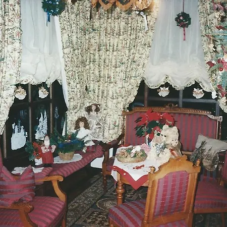 Hotel Glenn 2*